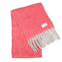 Load image into Gallery viewer, Ellie Beaumont Tonal Pink Winter Scarf

