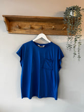 Load image into Gallery viewer, Compania Fantistica Royal Blue T shirt
