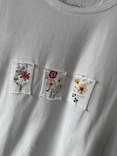 Load image into Gallery viewer, Joe Browns Flower Patch T Shirt
