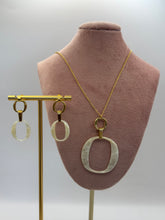 Load image into Gallery viewer, Malissa J Oval Set
