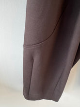 Load image into Gallery viewer, Noen Relaxed Pocket Trousers-chocolate
