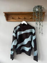 Load image into Gallery viewer, Saint Tropez Mallie Pullover
